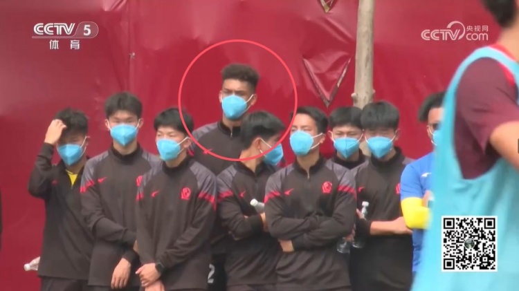 無緣U17國足名單，張洪福隨恒大足校觀摩國少隊訓(xùn)練