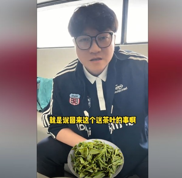 趙鵬：不太清楚賈秀全要球員買(mǎi)茶葉的段子，但這在現(xiàn)實(shí)中也正常