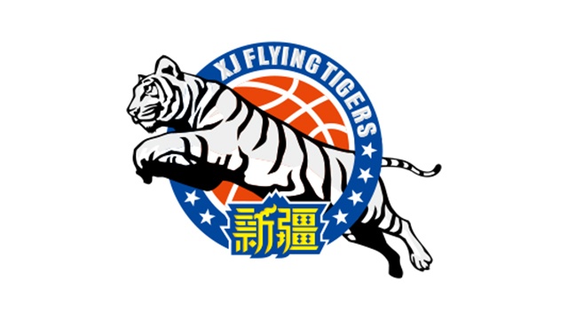 富裕仗！新疆11人出場(chǎng)10人有得分 包括首發(fā)五虎在內(nèi)8人上雙！